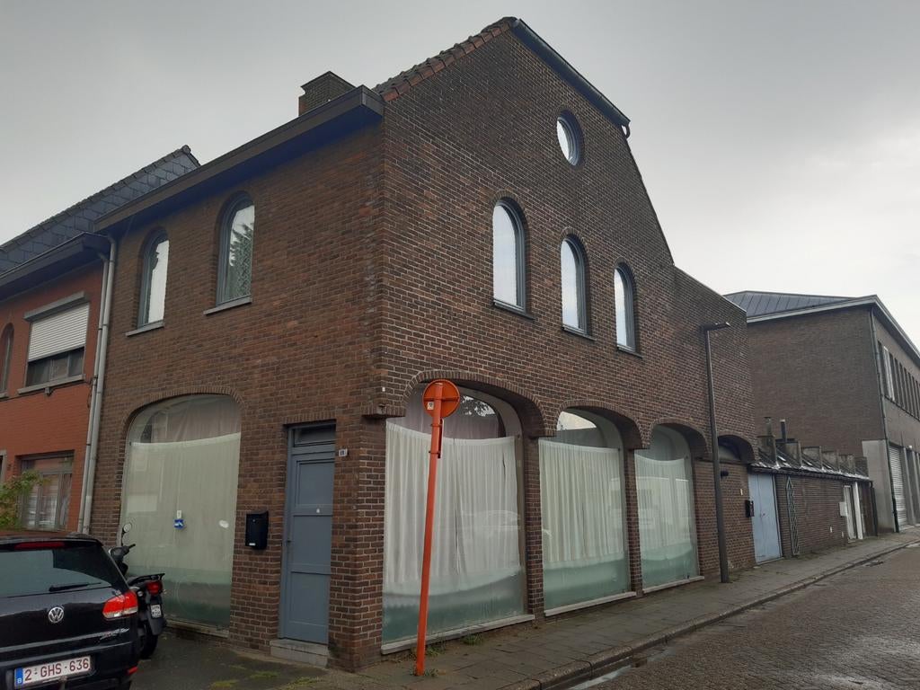 Karaktervolle Belle Etage woning te koop in centrum Turnhout
