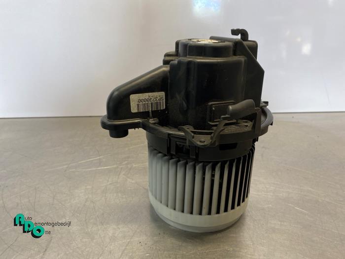 Moteur de ventilation chauffage d'un Renault Clio (Clio 4 12, Renault, -, 3 mois de garantie, Utilisé