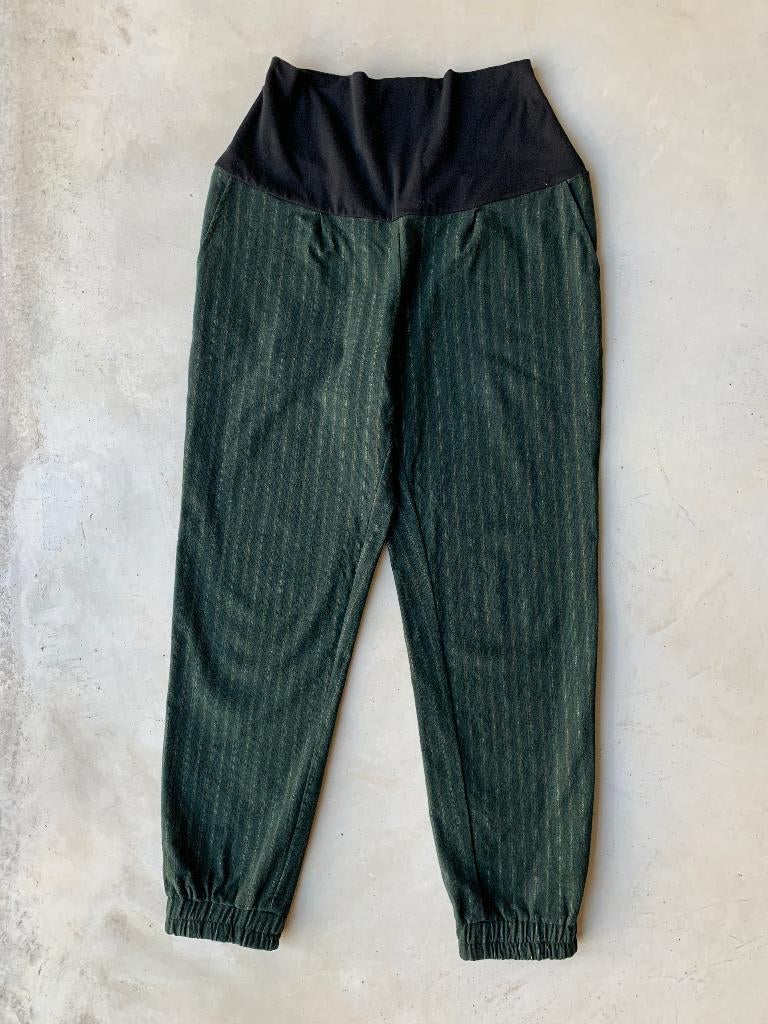 Pantalon doux en vert foncé tendance - Fragile - Taille M, Vêtements | Femmes, Vêtements de grossesse, Porté, Pantalon ou Jeans