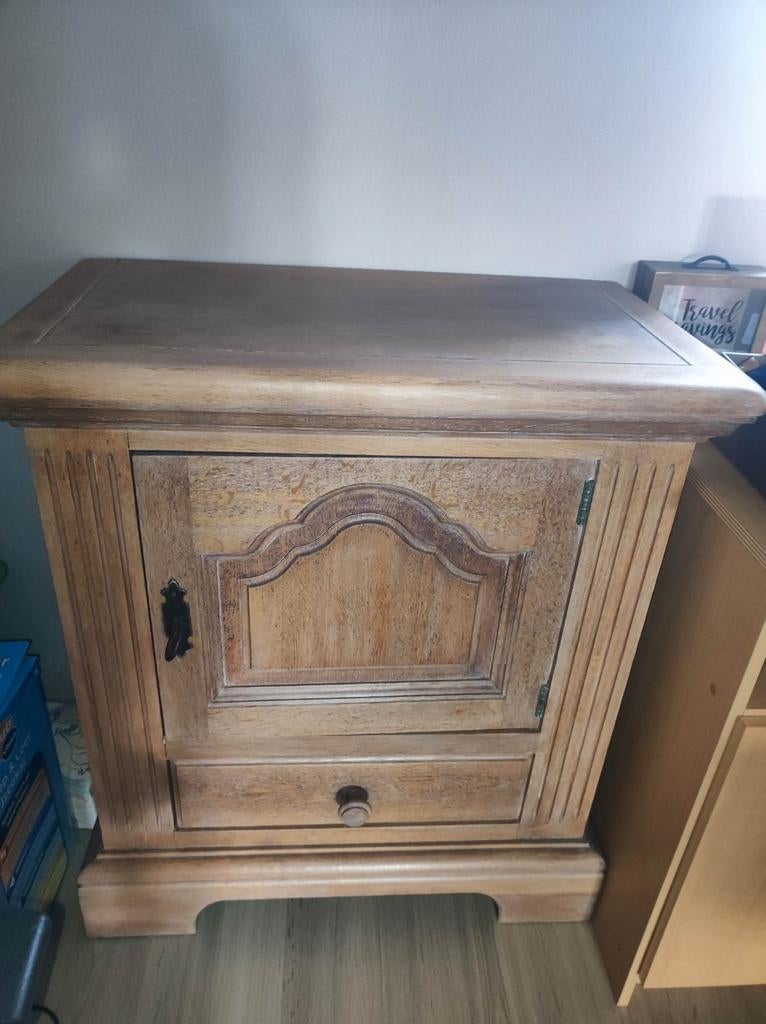 Houten kast, Enlèvement