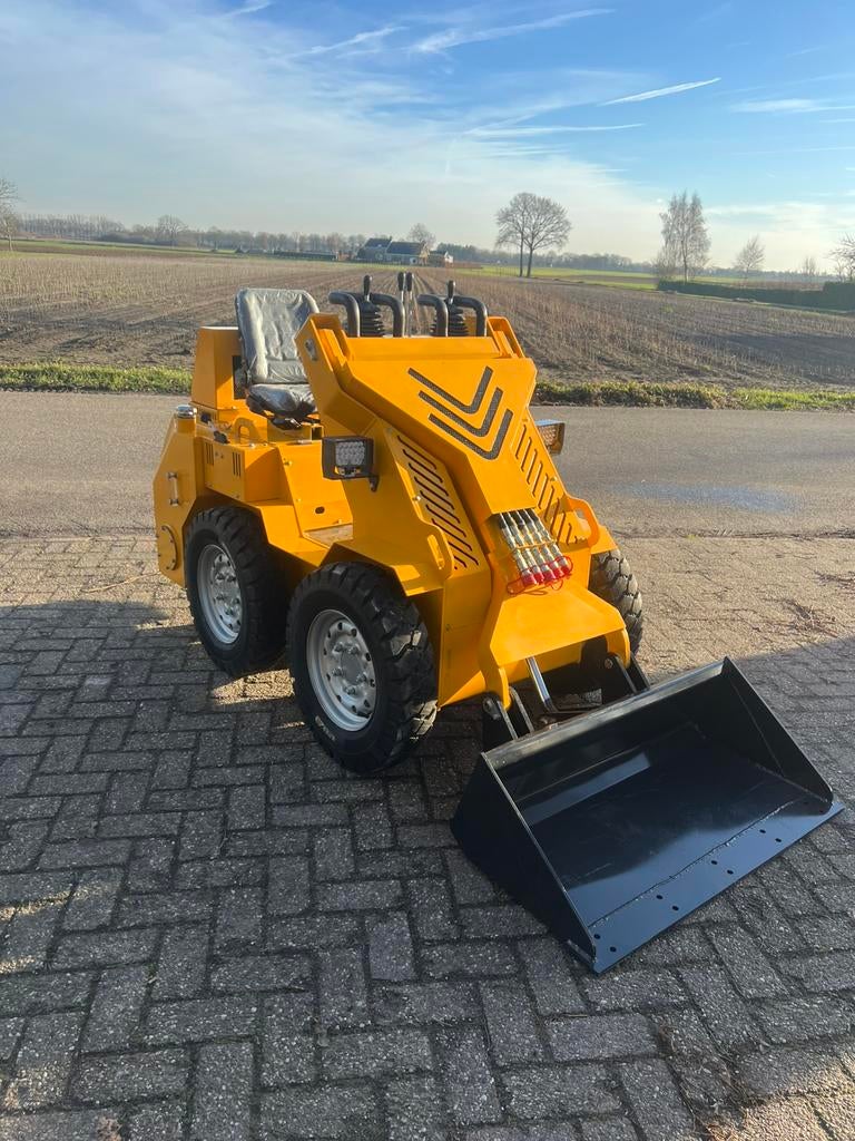NIEUW Landward S490R kniklader / skid loader / schranklader, Zakelijke goederen, Ophalen, Wiellader of Shovel