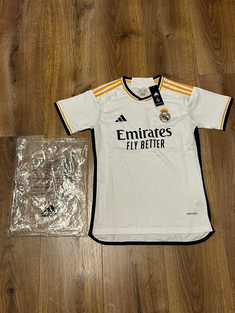 Real Madrid Voetbal T-Shirt | NIEUW!, Sport en Fitness, Voetbal, Maat M, Ophalen, Nieuw, Shirt