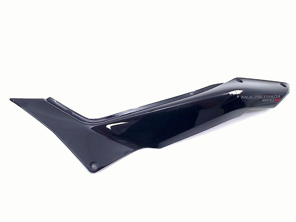 KONTPANEEL LINKS Ducati (48231631A), Motoren, Dhr. S. di Majo, Gebruikt, Info@cama-motorparts.nl, P.J. Troelstraweg 8 8
3144 CX  MAASSLUIS, NL