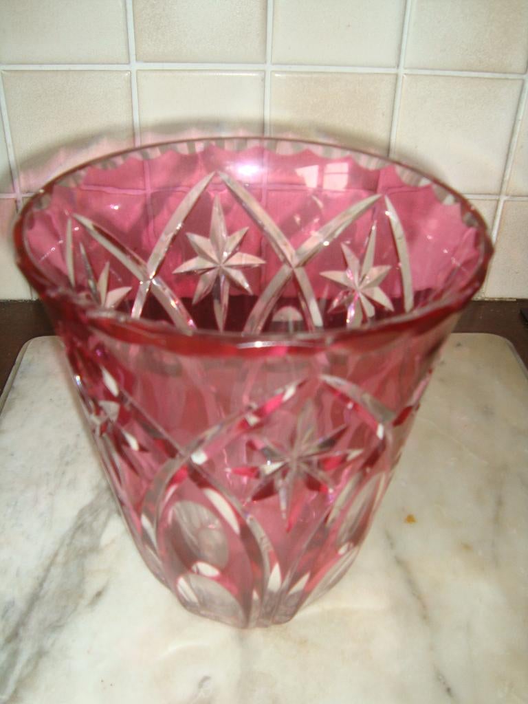 Vaas in kristal. Val St-Lambert., Antiek en Kunst, Antiek | Vazen, Ophalen