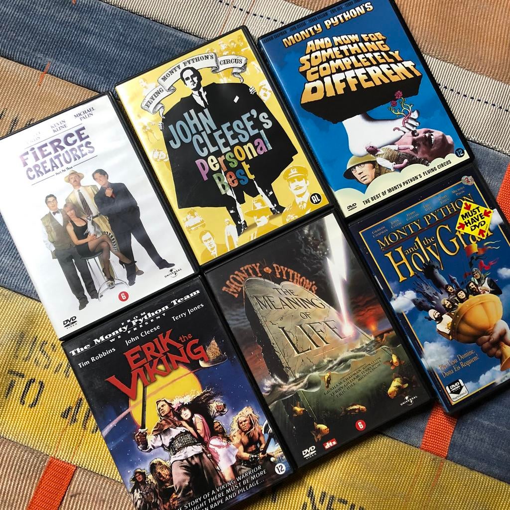 Monty Pythons, Enlèvement ou Envoi, Comme neuf