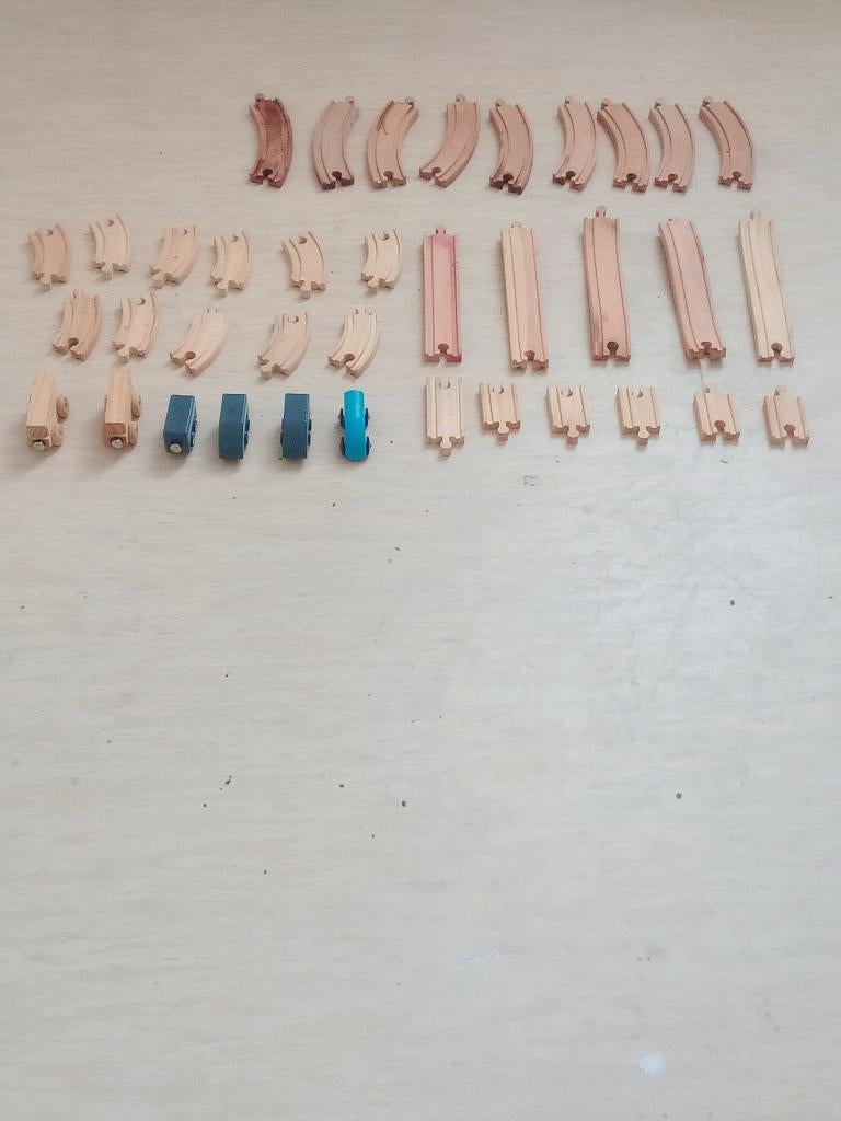 Circuit train, complet Ikea, Enfants & Bébés, Jouets | Circuits, Autres marques, Enlèvement ou Envoi, Comme neuf, Circuit