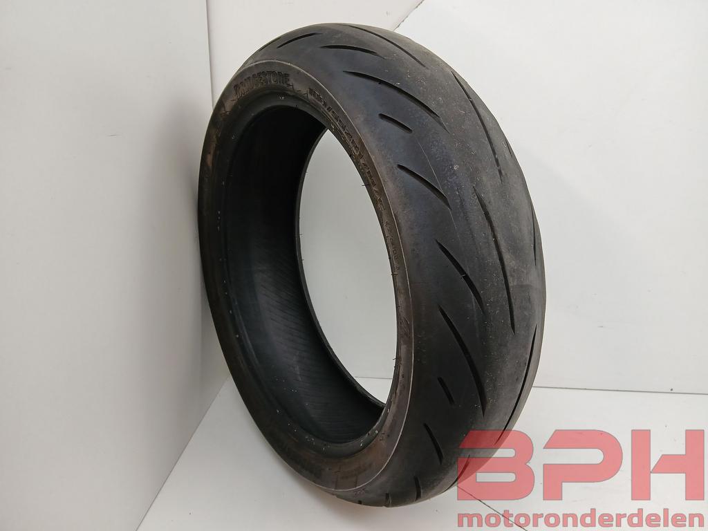 Achterband Bridgestone Hypersport S22 180-55-17 band, Motoren, Gebruikt, -, -, Ophalen of Verzenden