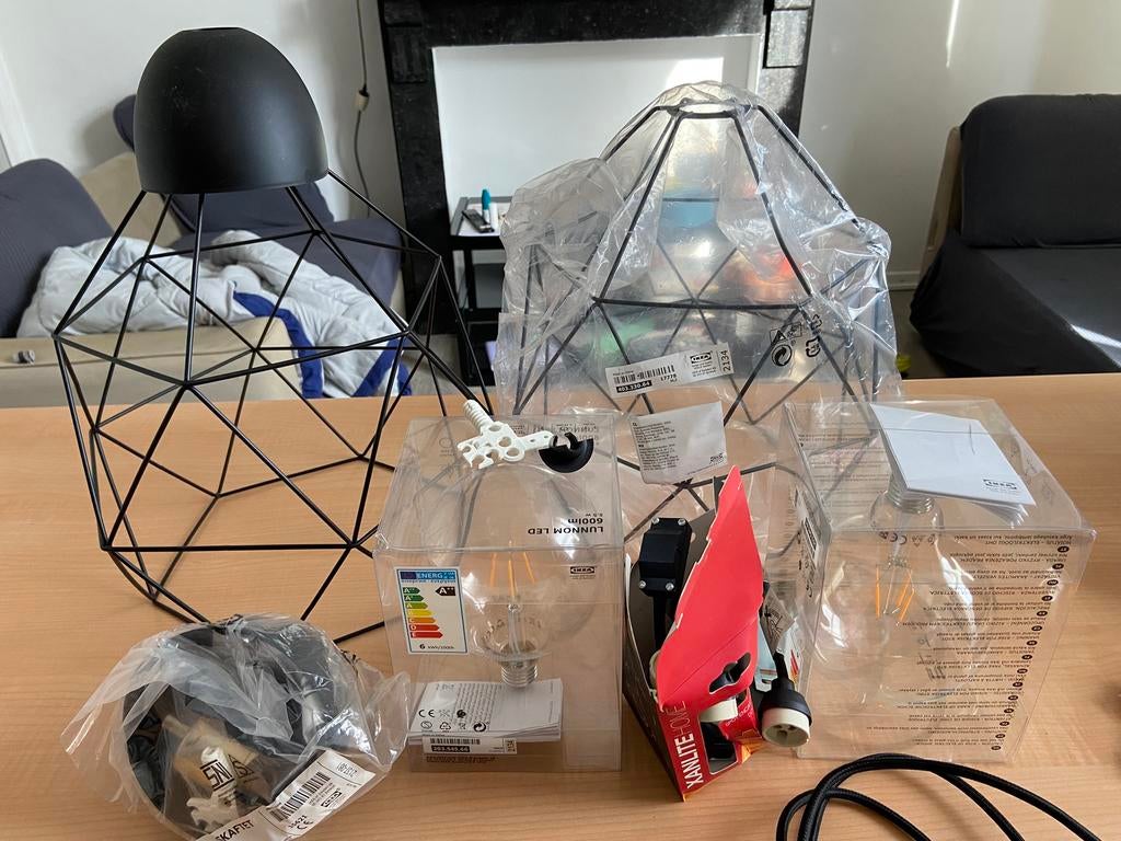 Suspension lumineuse, Enlèvement