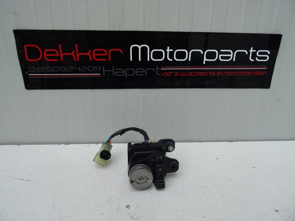 Servo Uitlaat motor Honda CBR1000RR Fireblade 2006-2007 SC57, Motoren, Gebruikt, -, -, Ophalen of Verzenden