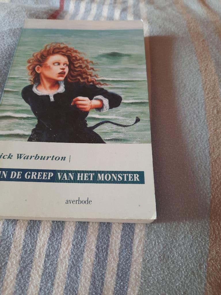 nieuw leesboek" in de greep van het monster" Averbode, Enlèvement ou Envoi, Neuf