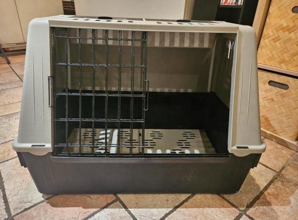 Transport bench honden, Dieren en Toebehoren, Hondenbenches, Ophalen, Zo goed als nieuw