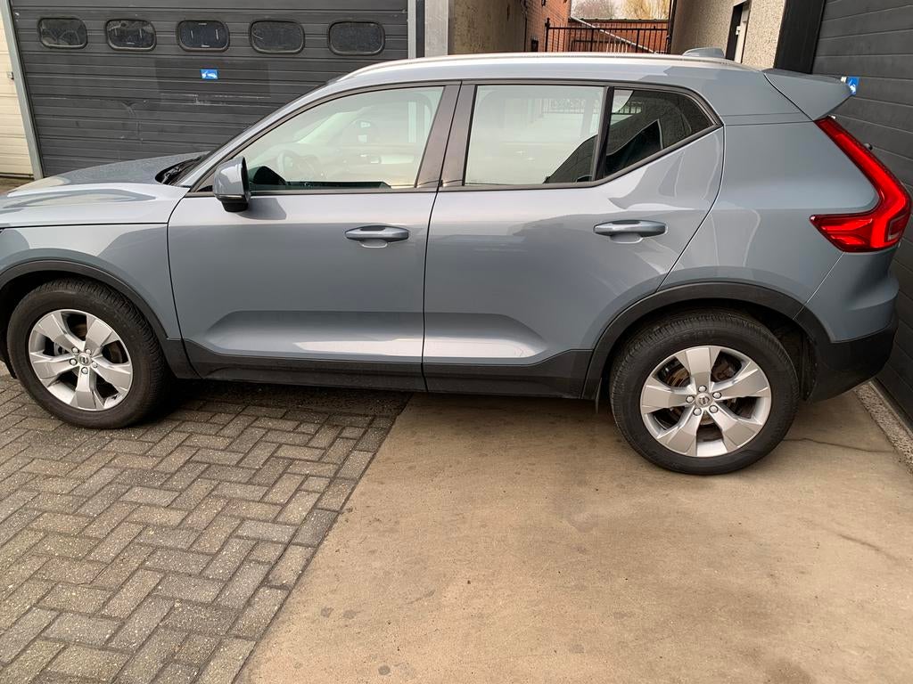 Volvo Xc40 T3 1.5i automatique + panodak+caméra+cuir, Autos, Achat, Euro 6, Entreprise, Garantie prolongée