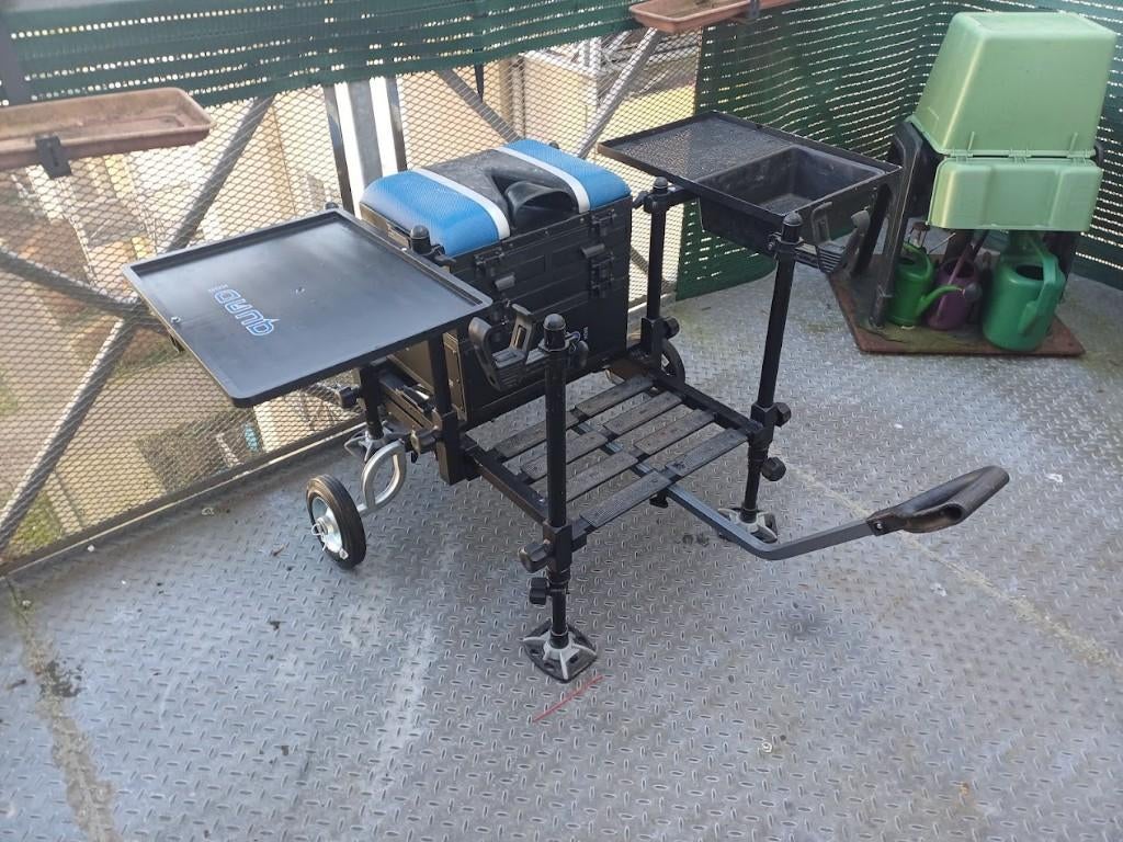 Quad Feeder zitkist, Enlèvement, Utilisé