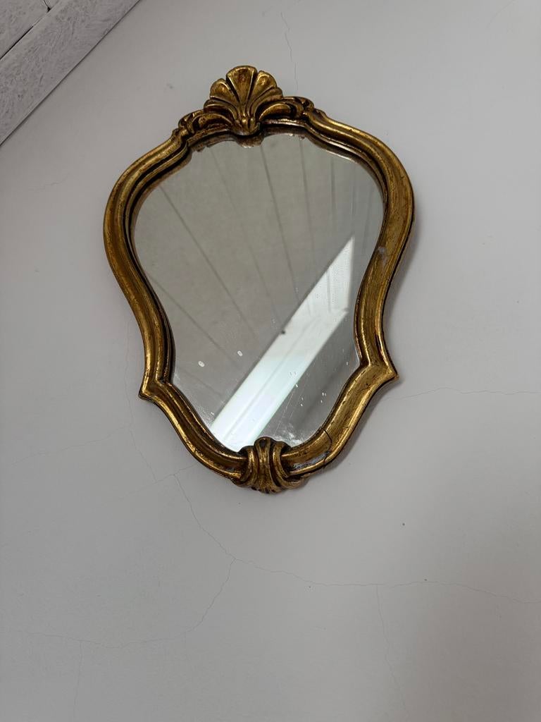 Rococo decoratieve wandspiegel 30/21 cm gouden lijst, Ophalen of Verzenden