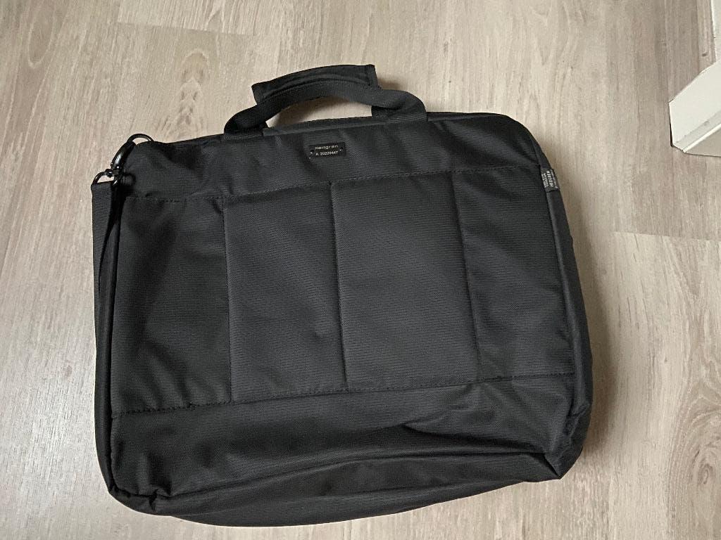 Hedgren laptoptas (17 inch) of boekentas kleur : zwart, Informatique & Logiciels, Sacoches d'ordinateur portable, Enlèvement, 17 pouces ou plus