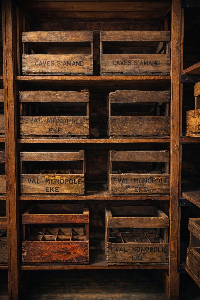 Authentieke vintage houten drankkratten – uniek & decoratief, Ophalen, Gebruikt