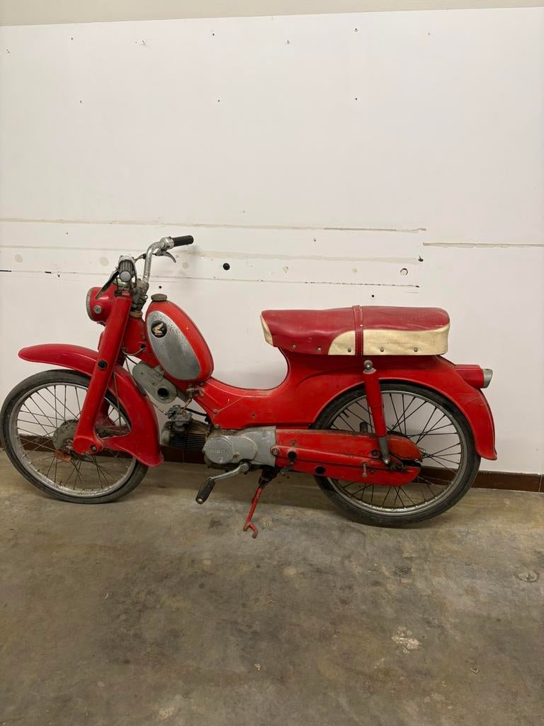 Honda C310, Vélos & Vélomoteurs, Pièces de cyclomoteur | Général, Pot d'échappement, Enlèvement