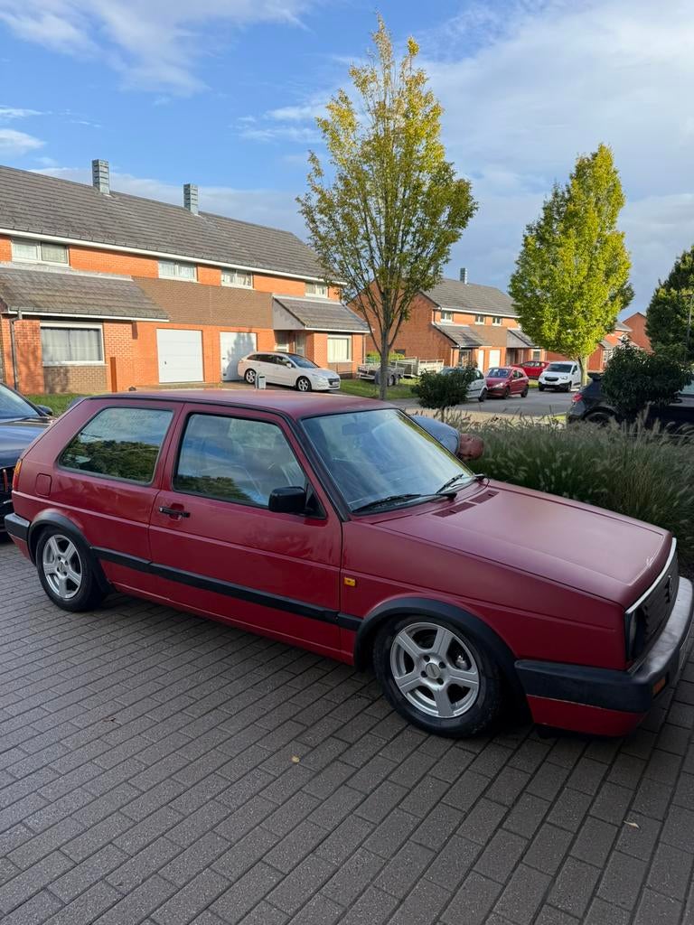 VW Golf 2 met airride, Autos, Particulier, Essence, Achat
