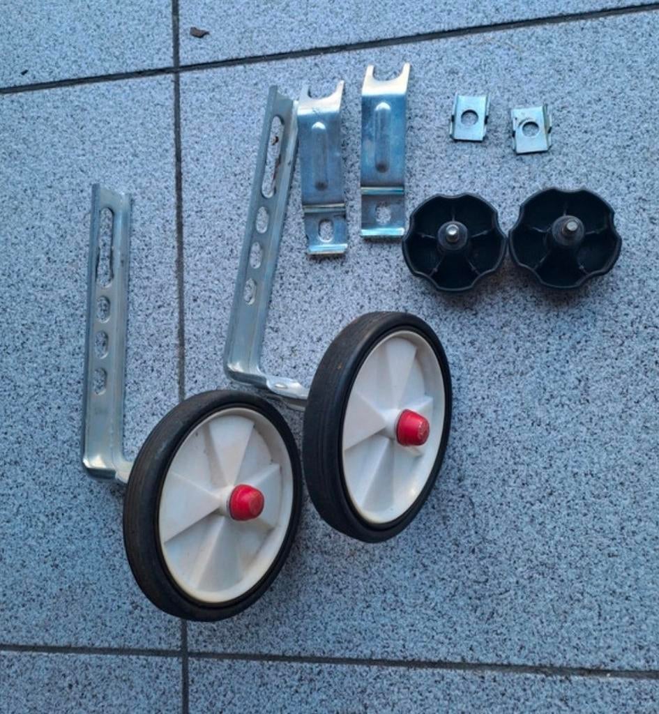 Set steunwieltjes, Fietsen en Brommers, Fietsen | Kinderfietsjes, Ophalen of Verzenden