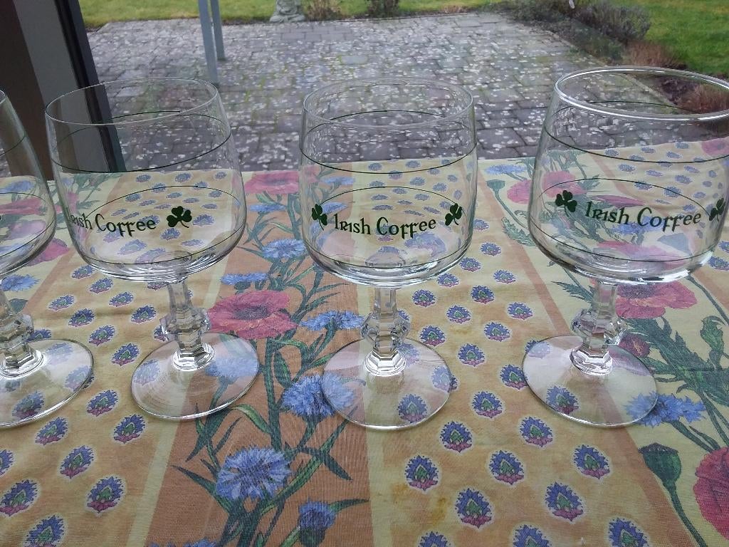 verres à Irish Coffee, Enlèvement, Utilisé