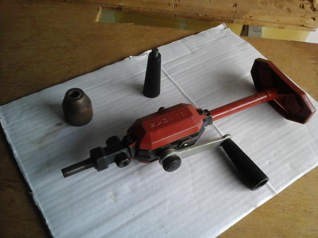 HANDBOORMACHINE, Doe-het-zelf en Bouw, Gereedschap | Boormachines, Gebruikt, Boormachine, Ophalen of Verzenden