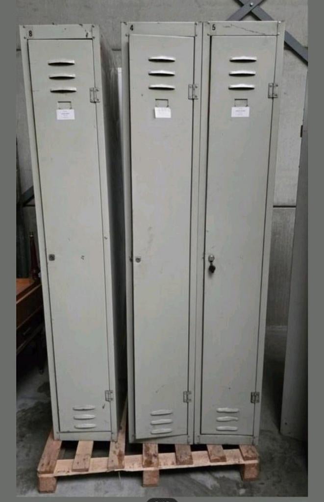 Locker lockerkast industrieel metaal halkast kleerkast 1/2d, Huis en Inrichting, Kasten | Kleerkasten, Ophalen, Gebruikt, Metaal