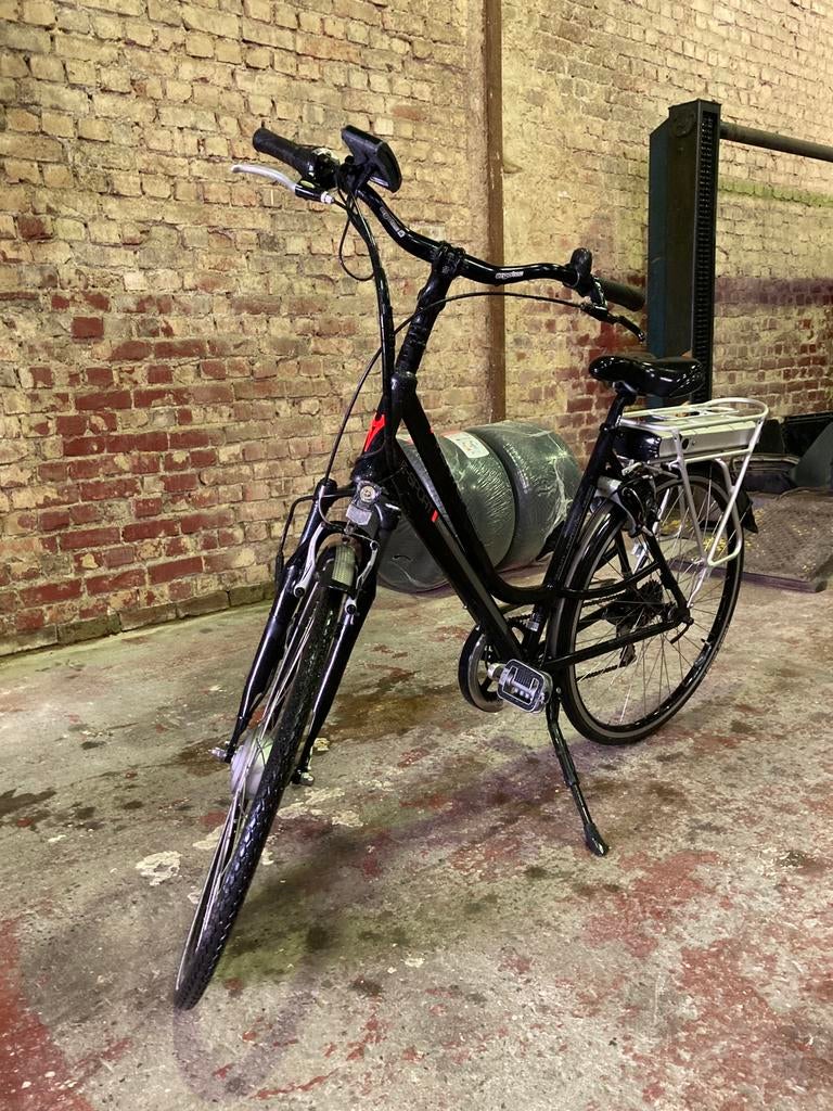 Elektrische dames fiets venturelli e - sport, Fietsen en Brommers, Ophalen, Zo goed als nieuw