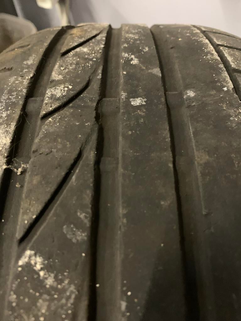 Pneu été Bridgestone 225/45/17, Autos : Pièces & Accessoires, Pneus & Jantes, Enlèvement