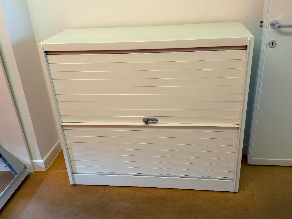 Bulo rolluikkast, Cantine ou Aula, Enlèvement, Utilisé, Bureau