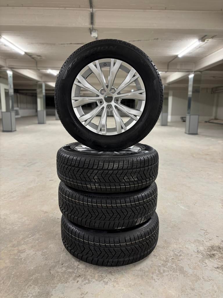 ️ Ensemble d'hiver 17 Volkswagen Tiguan « Montana » NEUF, Autos : Pièces & Accessoires, Pneus & Jantes, Neuf, Véhicule de tourisme