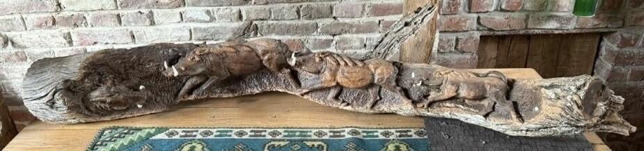 Houten wandsculptuur met everzijnen in reliëf, Ophalen