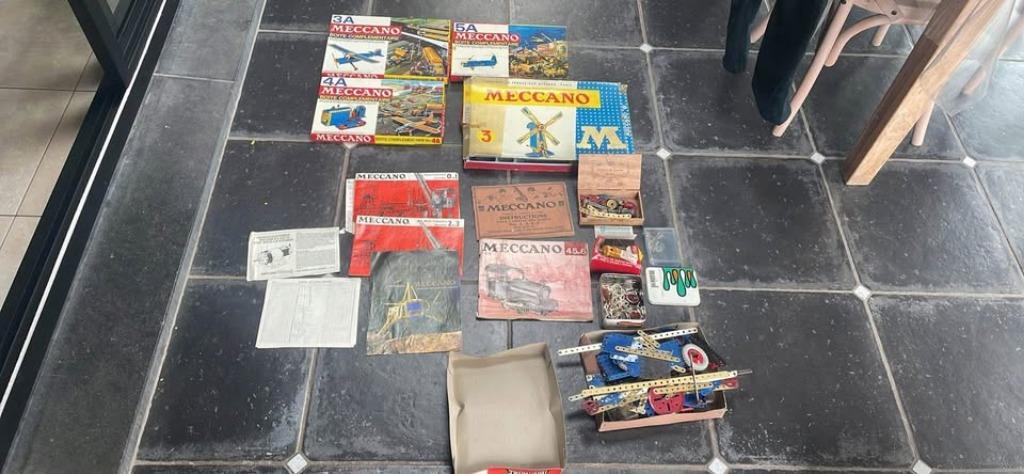 Oud speelgoed Iron Jackpot Meccano dozen onderdelen motor ca, Verzamelen, Ophalen of Verzenden, Gebruikt