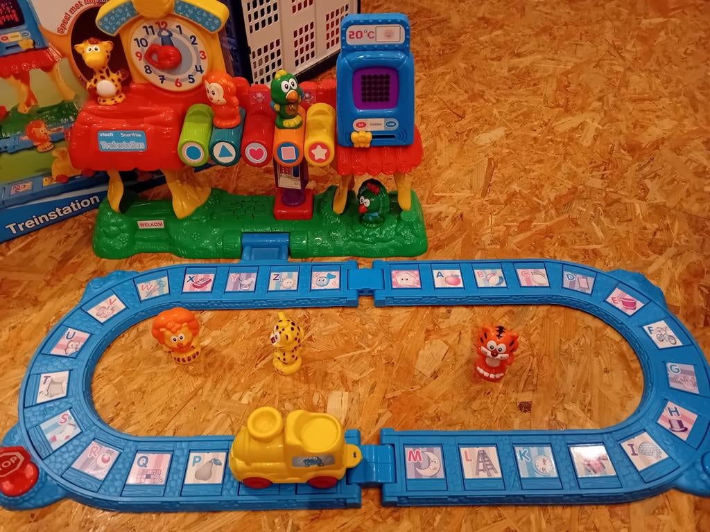 Vtech Treinstation smartville, Kinderen en Baby's, Ophalen, Gebruikt