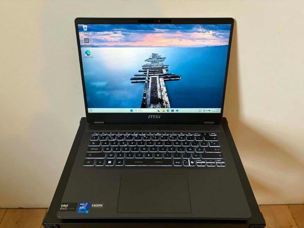 MSI Prestige 14 AI Evo C1M, Informatique & Logiciels, Ordinateurs portables Windows, Comme neuf, 14 pouces, SSD, 4 Ghz ou plus