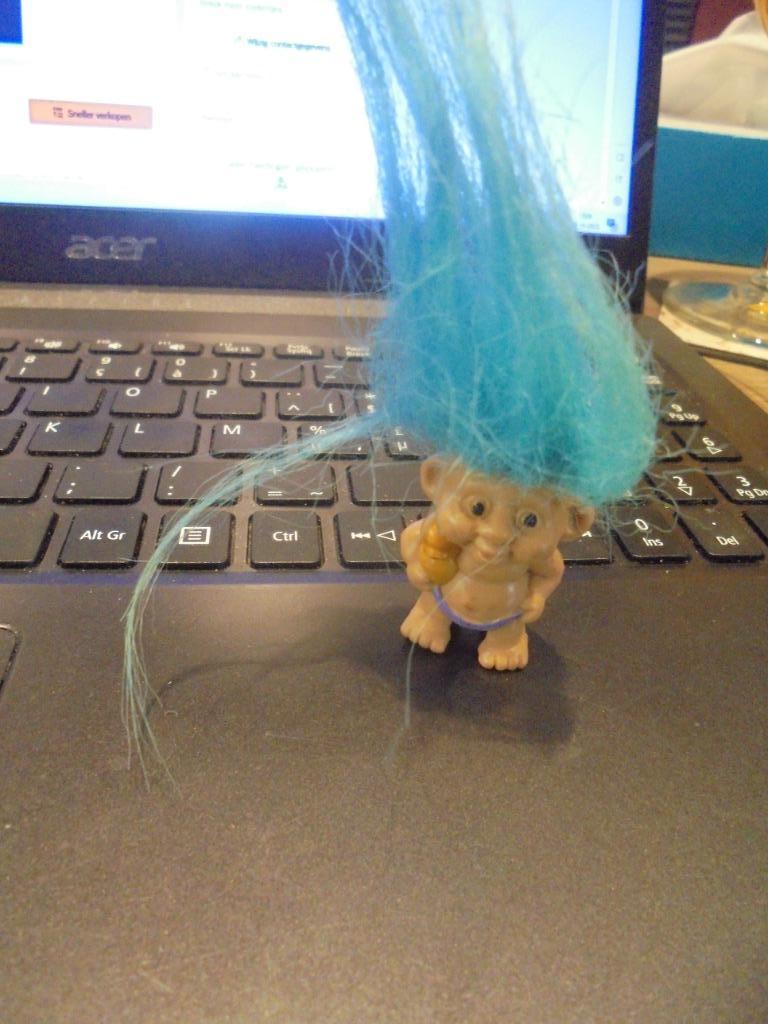 trol, Ophalen of Verzenden, Zo goed als nieuw