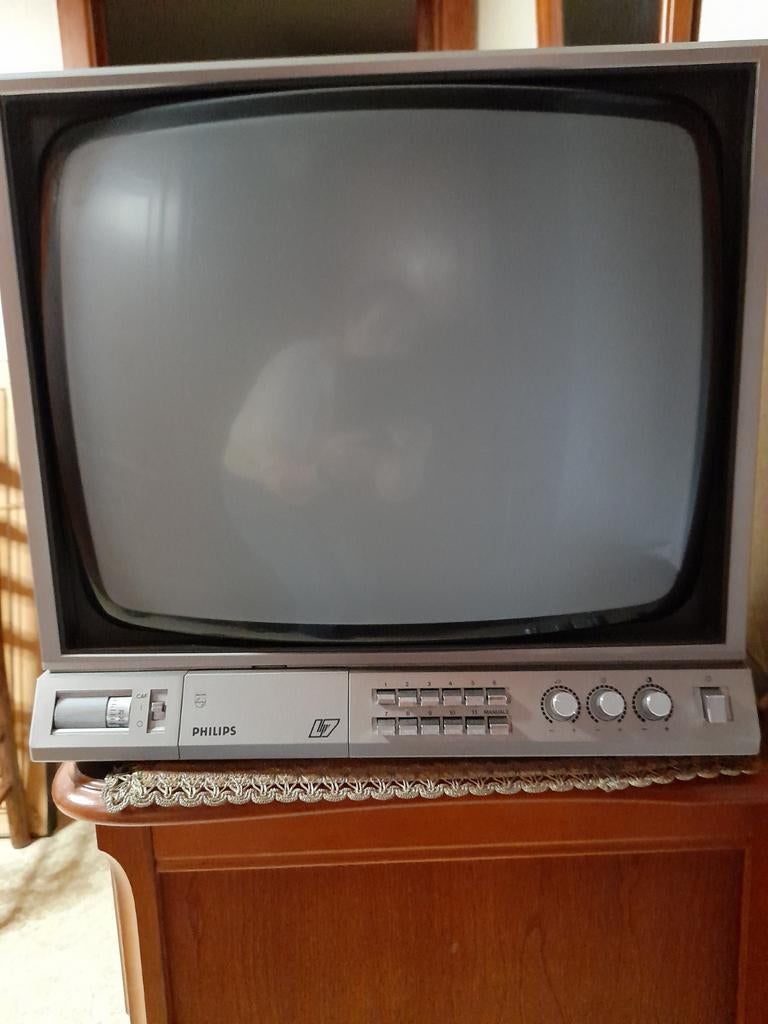 Vintage Philips tv, Ophalen