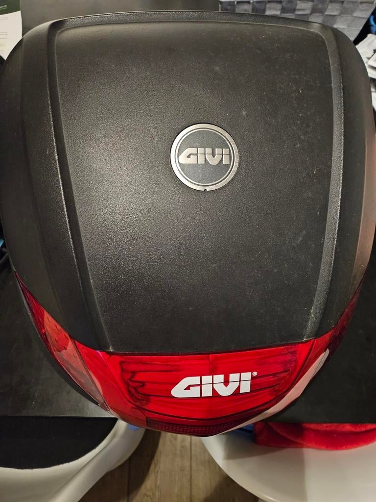 Bak voor op brommer, Enlèvement, Utilisé, Coffre