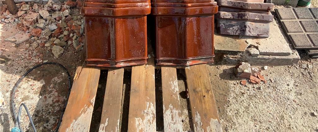 Tuilles murales 36x40 —, Rouge, Pierre ou Argile, Enlèvement, Utilisé