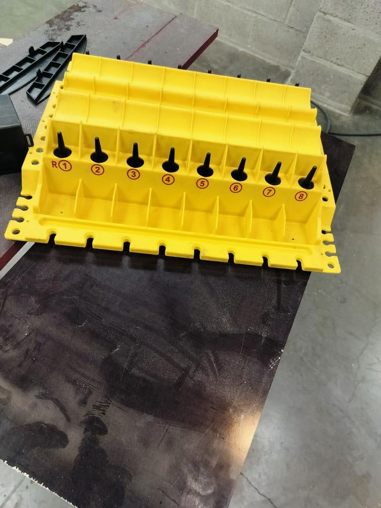 Clinderkop demontage onderdelen rek, Enlèvement