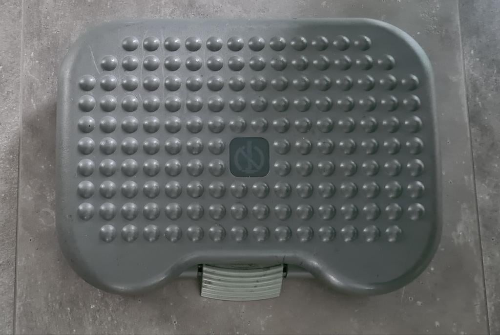 Voetensteun voor onder bureau, Ophalen, Gebruikt