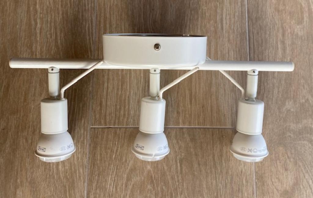 Plafondspots 3x LED IKEA, Metaal of Aluminium, Ophalen of Verzenden, Zo goed als nieuw, Modern