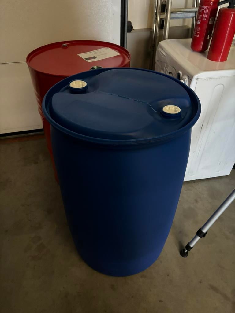 Plastic/ kunststof vaten, Tuin en Terras, Ophalen, Zo goed als nieuw, Kunststof