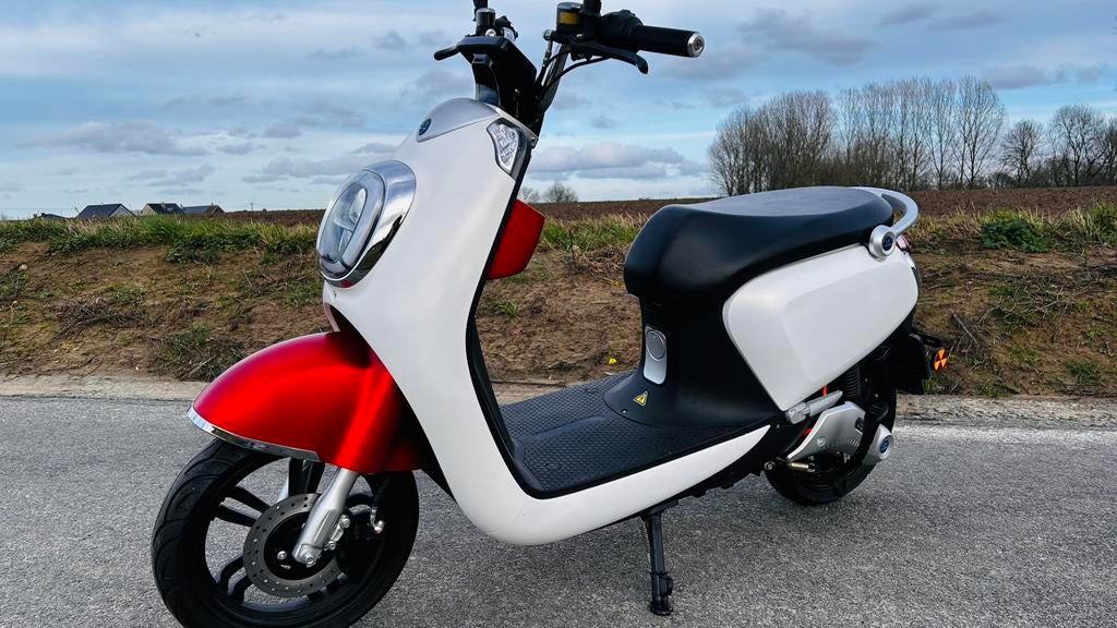 Nipponia Volty klasse B, Vélos & Vélomoteurs, Autres marques, Comme neuf, Enlèvement, Électrique