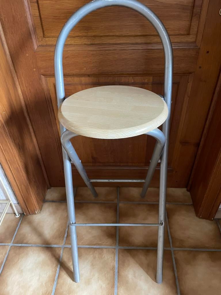 Tabouret pour bar ou pour repasser, Maison & Meubles, 1 tabouret, Enlèvement, Utilisé, Bois