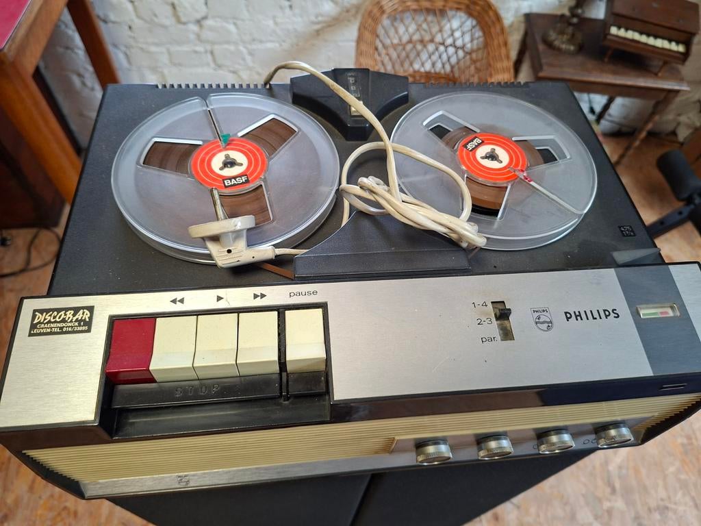 Philips, Enlèvement