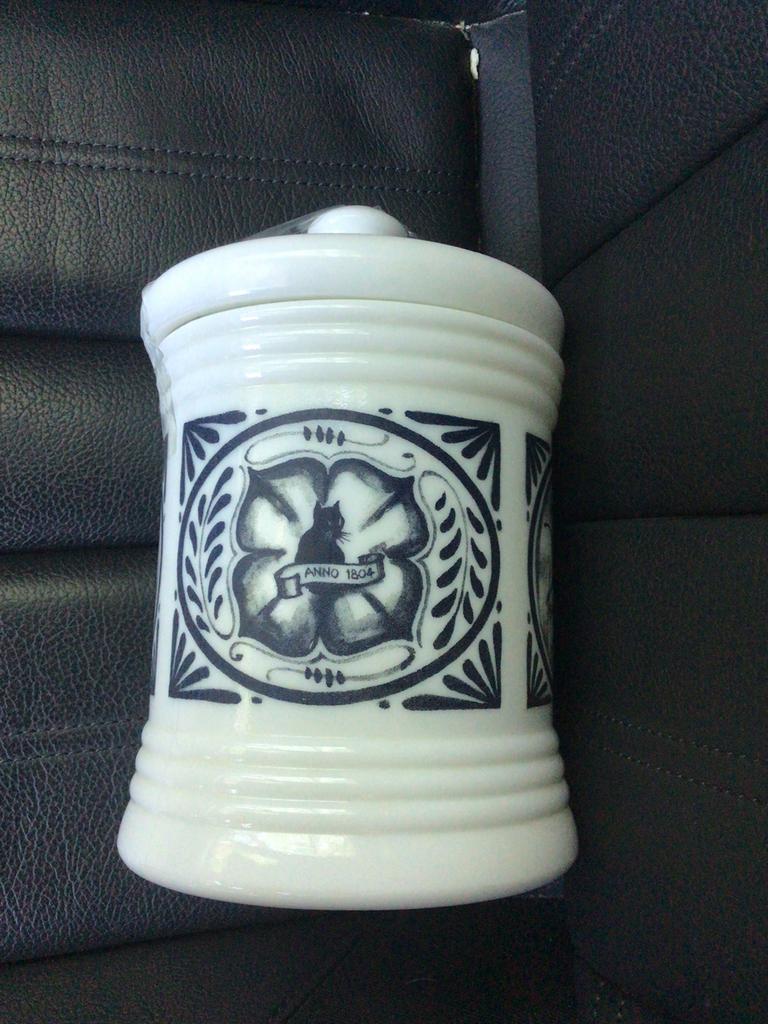 Cafetière chat noir Halle, Antiquités & Art, Antiquités | Céramique & Poterie, Enlèvement ou Envoi