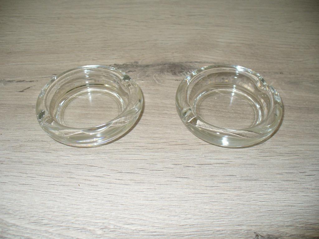 2 asbakjes, Ophalen of Verzenden, Zo goed als nieuw, Asbak