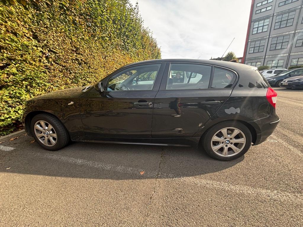 BMW 1 SERIES 116i 1.6 petrol 115hp, Auto's, BMW, Zwart, Zwart, 5 deurs, Particulier
