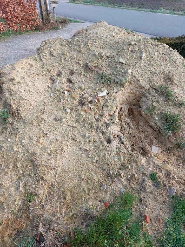 Gele aanvulaarde, Tuin en Terras, Zand, Ophalen