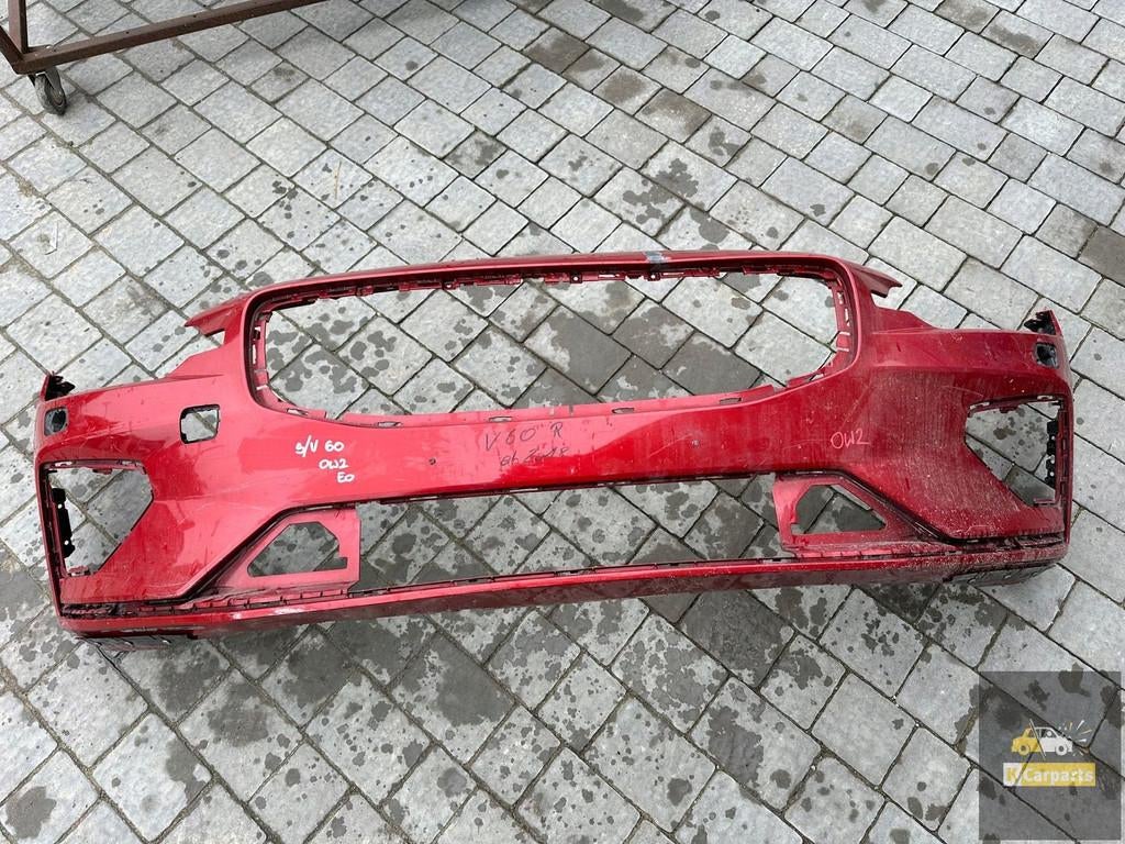 Volvo S60 III V60 II R-Design voorbumper, Auto-onderdelen, Gebruikt, Gunnar Engellaus vag 8
405 31  Gothenburg, SE, Info@volvocars.com